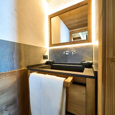 Chalet Les De Rose Breuil-Cervinia